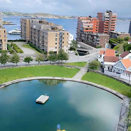 40kvd Ap Walking Distance To Everyting 아파트